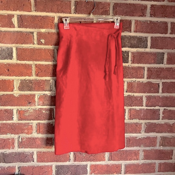 Custom made vintage Red suede wrap skirt by Patricia Wolfe in Texas - Picture 5 of 11